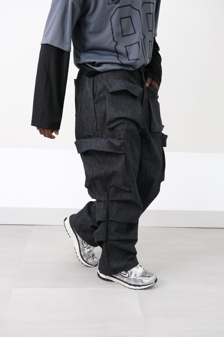 Cargo dark jeans