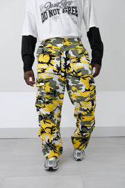 Cargo mimetico giallo
