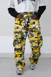 Cargo mimetico giallo